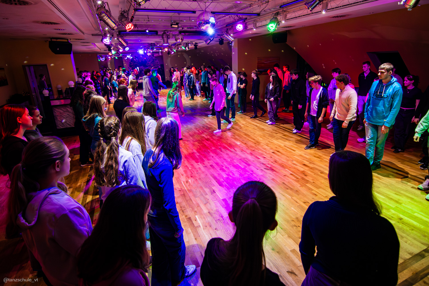 Come Together Party 7986